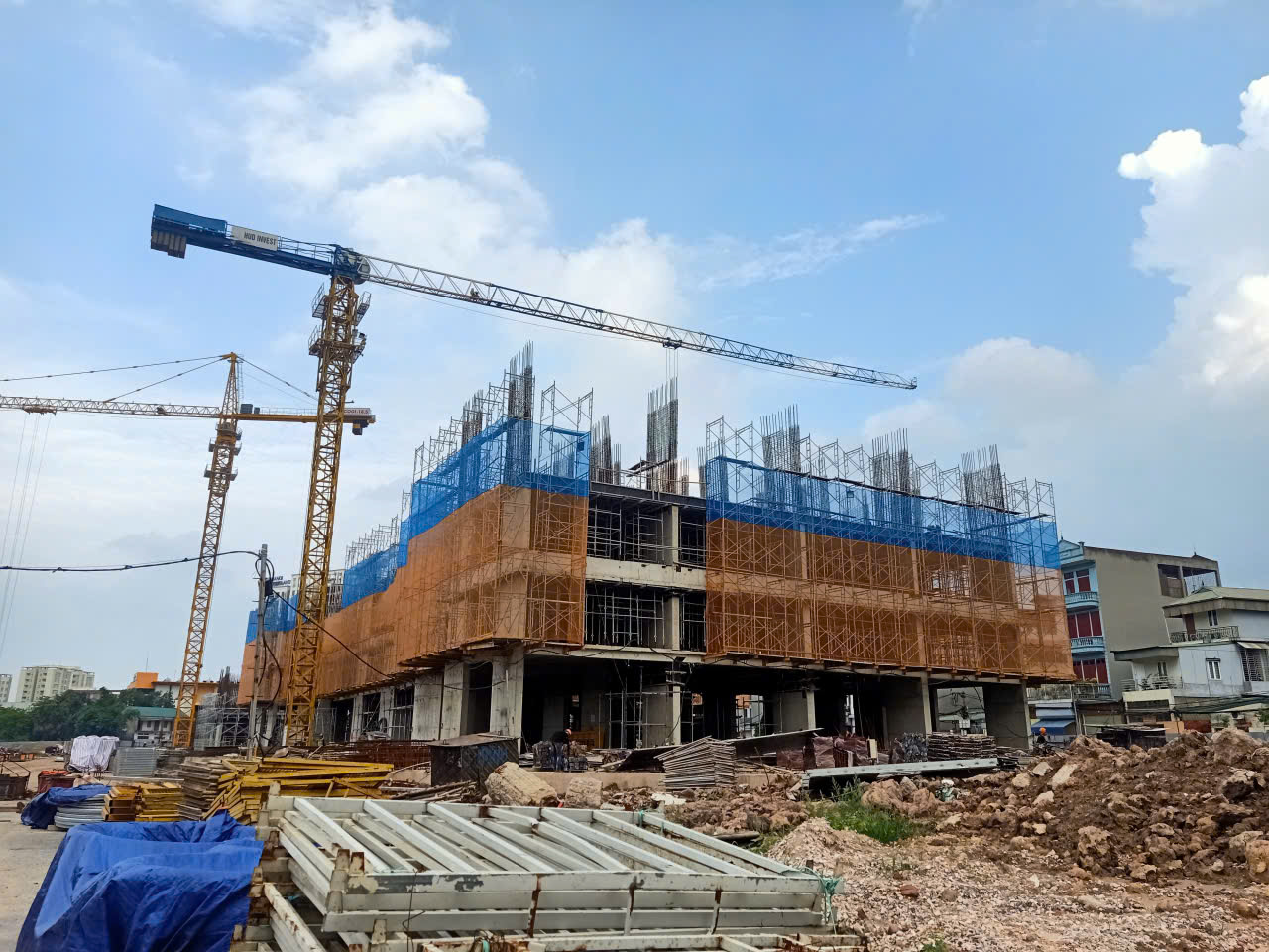 Cập nhật tiến độ xây dựng tòa nhà CT2+CT3 -NOXH và Hạ tầng ngày 12/05/2026